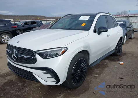 2024 Mercedes-Benz Glc 300 4Matic Suv z USA, uszkodzony, nr VIN W1NKM4HB0RF168900
